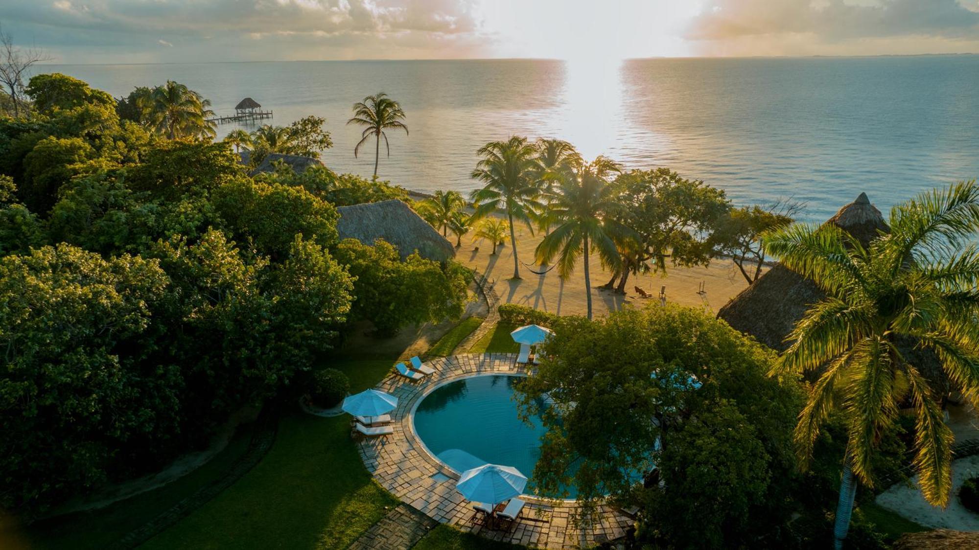 Turtle Inn By Francis Ford Coppola Placencia Bagian luar foto
