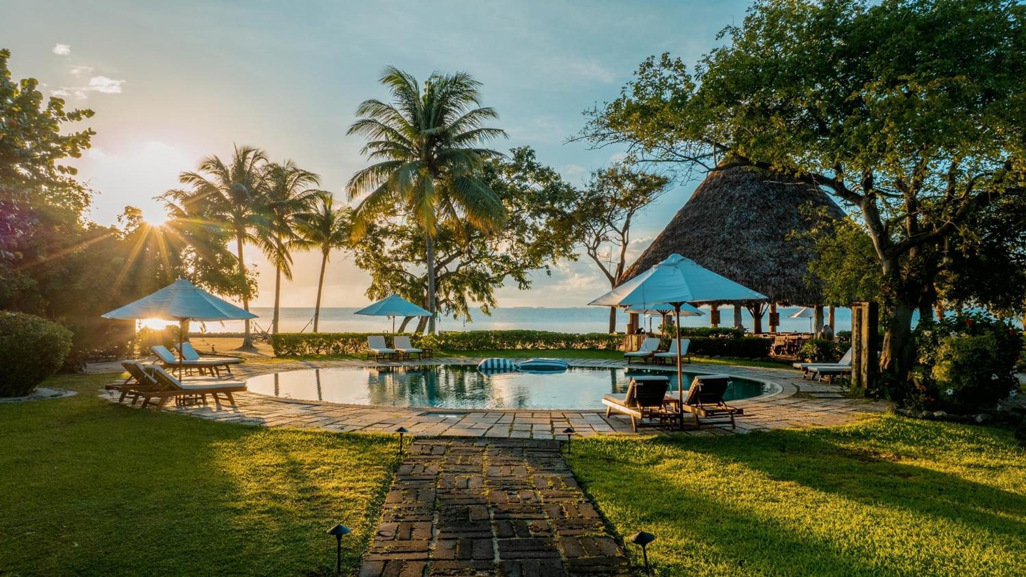 Turtle Inn By Francis Ford Coppola Placencia Bagian luar foto